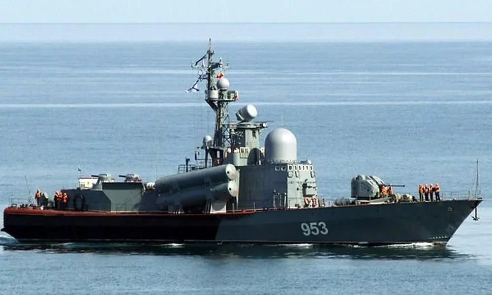 Η Ουκρανία σε μία ακόμη ναυτική επιχείρηση: Εξουδετέρωσε Ρωσικό πλοίο (βίντεο)